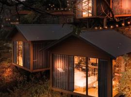 Hola Homestay, hotel con alberca en Tam &ETH;ảo