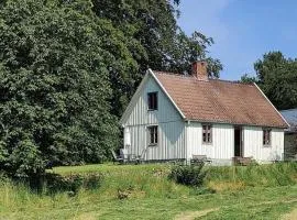 1 Bedroom Nice Home In Munka-Ljungby