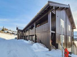 Lovely Apartment In Rjukan With Wifi, hotel in Rjukan