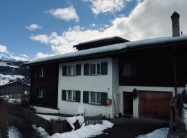Casa Art, hotel in Disentis