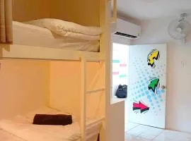 Go To Party Hostel and Bar Aonang