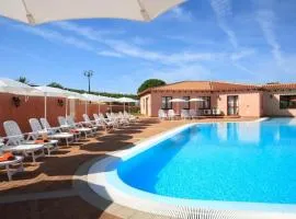 Gallura style Res Baia Del Mirti M3 Studio sleeps3