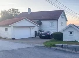 4 Bedroom Gorgeous Home In Atløy