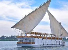 Nile Dahabiya Sailing boat 3 nights Every Friday from Aswan to Luxor