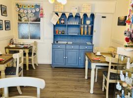 卡尔森别墅酒店，位于彭赞斯的酒店