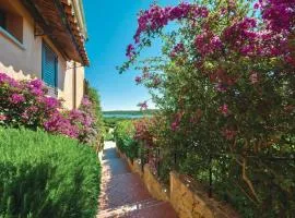 ISA-Residence in Marinella just 100 mt from the sea