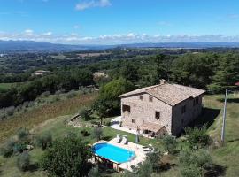 Casa Camoggi, hotel a Massa Martana