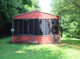 Creekside Hideaway
