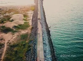 Thunderport Beach Stay