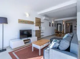 Bright and modern apartment