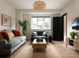 Brayford House Burton Road - stylish accommodation suitable for families and contractors