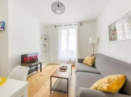 Parking gratuit - Central et cosy - 2 min Paris