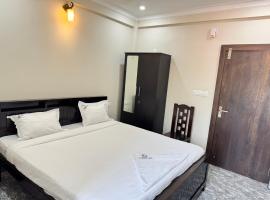 Karkala Inn Boarding & Lodging, hotel v destinaci Kārkāl