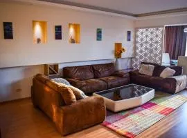 EXECUTIVE Flat Two Rooms by CHR Luxury Property