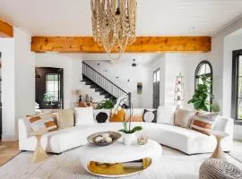 Beryl West 3br Bentonville Artful Pet-friendly