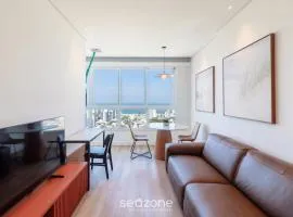 Apartamentos a 850m da Praia Brava - RCX