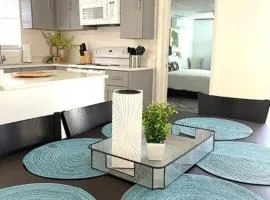 Fully Fenced With Hot tub near Siesta Key Bridge