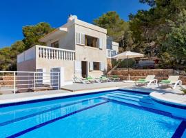 Can Damia Ibiza, hotel in Sant Josep