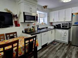 Flyaway Retreat 2 Bedroom Unit St John's NL, hotel a St. John's