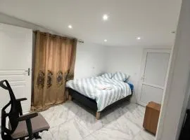 Chambre dans un appartement