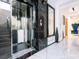 Hotel Platinum Lux, hotel em Ulcinj
