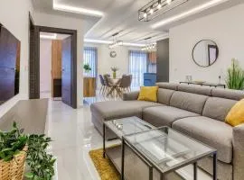 Luxury 2BR Apt just off Sliema Promenade