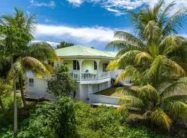 Ferapalms Tropical Escape with Ocean & Mountain View