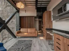 The Diamond Loft Modern Luxury with a Fully Equipped Kitchen