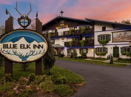 Blue Elk Inn, hotel s jacuzzi v destinaci Leavenworth