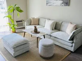 Prime Beach Apartment I Free Parking