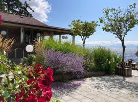 Blitz Beach House Oceanside Suite、パウエル・リバーのホテル