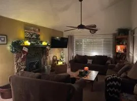 Spacious cozy chalet huge deck over seasonal creek