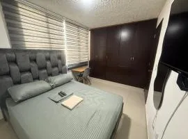 Hermosa habitación a una cuadra del Ventura Plaza 3