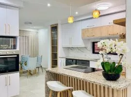 Tryazer Luxury Home