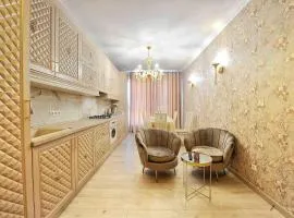 Neoclassical Apartment in Center City