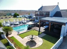 Rox and Sea Country Lodge