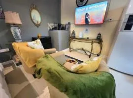 Comfort Suites - Studio One
