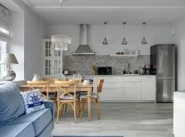 Toskania Light & Spacious Family Stay with parking by Lion Apartments Sopot