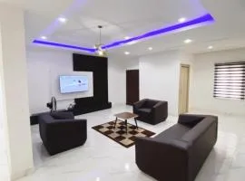 4-bedroom apartment