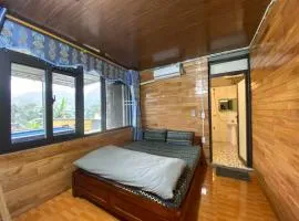 Du Già Ngọc Homestay