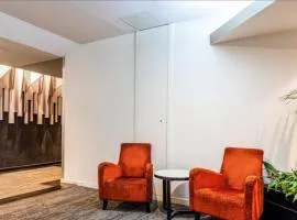 Lovely Budget Central Super Cosy Studio Heart CBD