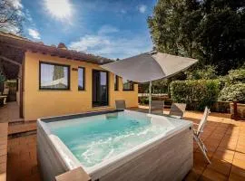 YiD Cozy House in Fiesole with Jacuzzi