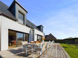 Maison avec jardin pour 10 personnes à Penmarch, hotel en Saint-Guénolé