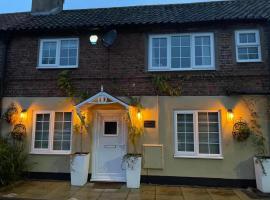 2 Bed 'Cosy Cottage' Central Bawtry High End Decor、バウトリーのホテル