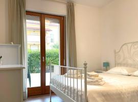PIOPPETO OVEST - Narramondo Villas, hotel v destinaci Giulianova