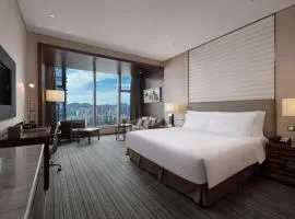 Radisson Blu Plaza Chongqing - Free 2 bottle of local beer per room During Stay
