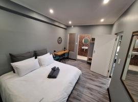 S2 Stoked Apartment, hotel in Muizenberg