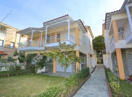 Arancia Seaside Maisonette, Nilie Hospitality MGMT, hotel com estacionamento em Chaniotis