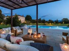 Villa Hugo, Understated Luxury 5 Bedrooms Villa