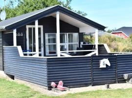 Nymindegab Ridecenter Hytte 5, hotel in Nørre Nebel